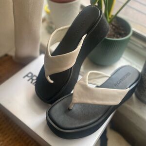 Princess Polly Black Platform Thong Sandals with Cream Straps